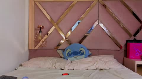 stephany_grand online show from 04-23-26, 07:27