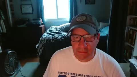 stephenhal9 online show from 03-22-26, 07:06