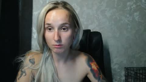 Snapshot of stephiepink chatting on 09-09-25, 11:21 Grace online show from 09-09-25, 11:21