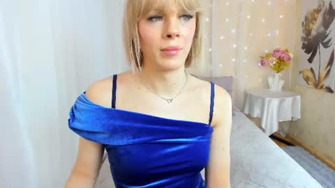 Alice online show from 06-21-26, 01:13