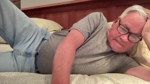 Steve online show from 10-19-25, 11:49