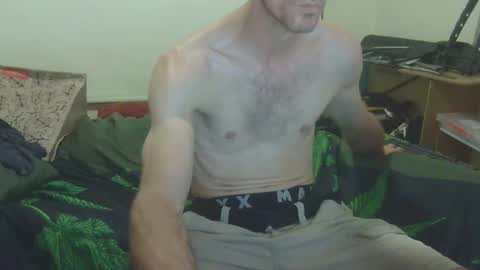 Snapshot of steveaussie chatting on 02-20-26, 07:03 Australian420 online show from 02-20-26, 07:03