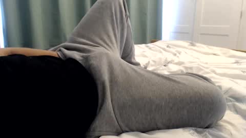 Snapshot of stevebate222 chatting on 09-23-25, 01:03 stevebate222 online show from 09-23-25, 01:03