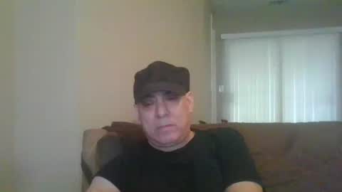 Snapshot of stevecv67 chatting on 10-13-25, 09:48 Steve online show from 10-13-25, 09:48