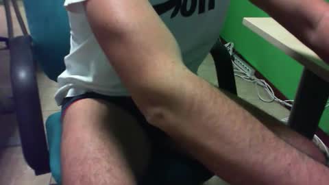 Snapshot of stevehornystud chatting on 04-07-26, 07:14 stevehornystud online show from 04-07-26, 07:14