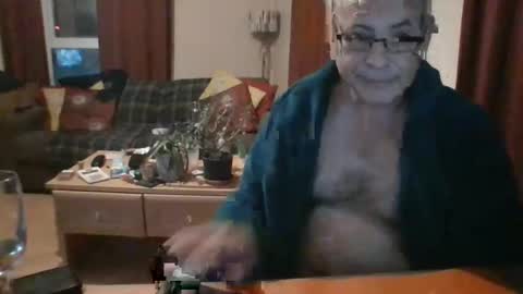 Snapshot of stevejm3740 chatting on 12-31-24, 08:23 stevejm3740 online show from 12-31-24, 08:23