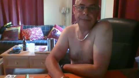 stevejm3740 online show from 05-24-26, 06:13