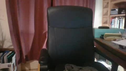 Snapshot of stevejm3740 chatting on 07-11-26, 08:44 stevejm3740 online show from 07-11-26, 08:44