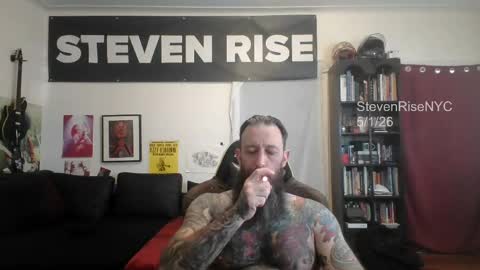 Snapshot of stevenrisenyc chatting on 05-01-26, 06:34 StevenRiseNYC online show from 05-01-26, 06:34