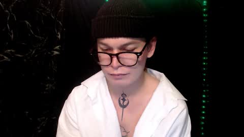 Steve online show from 11-18-25, 09:41