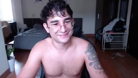 Alex   online show from 07-05-26, 04:19