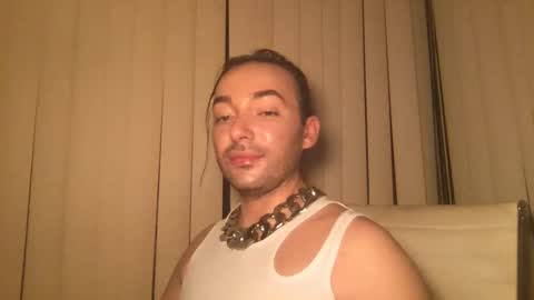 Snapshot of stevey_94 chatting on 09-28-25, 11:43 gay tease online show from 09-28-25, 11:43