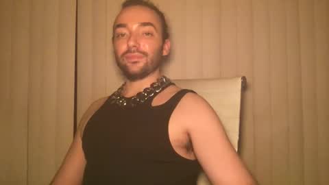 Snapshot of stevey_94 chatting on 11-04-25, 03:38 gay tease online show from 11-04-25, 03:38