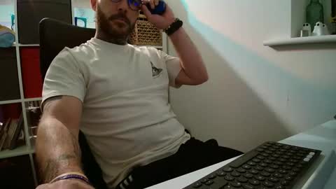 stevie_rae online show from 11-10-25, 08:52