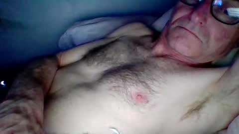 steviehard7 online show from 01-27-25, 08:18