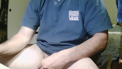 Snapshot of stevo69697 chatting on 03-18-26, 05:10 Chillguy online show from 03-18-26, 05:10