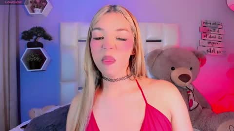 Steisee Reyes online show from 11-02-25, 10:34