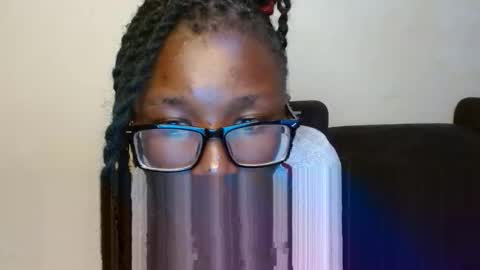 Snapshot of sticklavah chatting on 10-24-25, 06:48 sticklavah online show from 10-24-25, 06:48