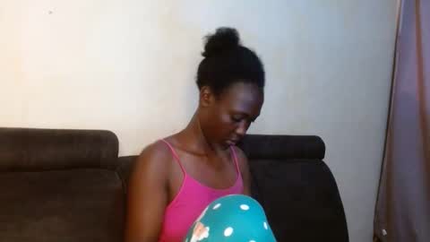 Snapshot of sticklavah chatting on 10-25-25, 06:54 sticklavah online show from 10-25-25, 06:54