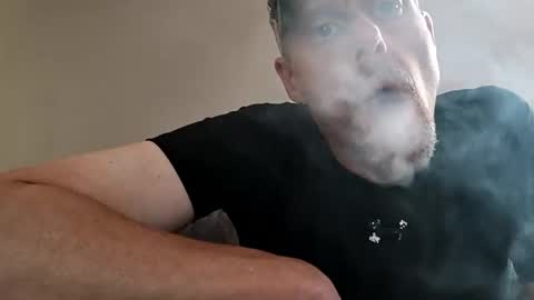 Snapshot of stickymouse45 chatting on 10-21-25, 08:37 stickymouse45 online show from 10-21-25, 08:37