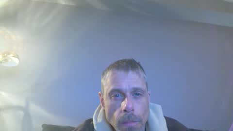 Snapshot of stickymouse45 chatting on 06-07-26, 04:16 stickymouse45 online show from 06-07-26, 04:16