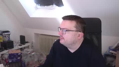 Snapshot of still_alive1985 chatting on 03-07-26, 08:33 Oliver online show from 03-07-26, 08:33