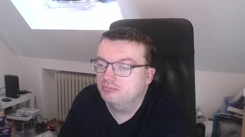 Snapshot of still_alive1985 chatting on 03-27-26, 08:26 Oliver online show from 03-27-26, 08:26