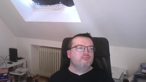 Snapshot of still_alive1985 chatting on 04-02-26, 05:49 Oliver online show from 04-02-26, 05:49