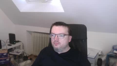 Snapshot of still_alive1985 chatting on 04-03-26, 05:38 Oliver online show from 04-03-26, 05:38