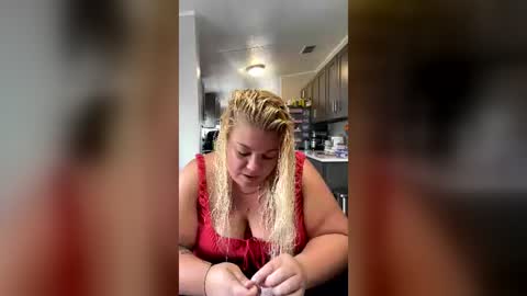 stitch_liss online show from 06-13-26, 11:02