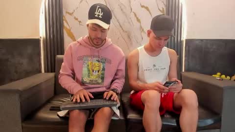 friends online show from 03-20-26, 05:34