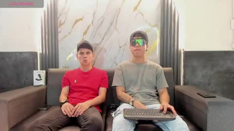 friends online show from 04-24-26, 04:26