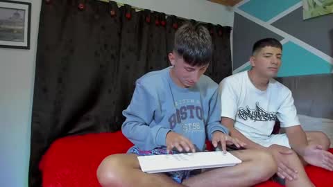 Stiven  online show from 12-05-25, 06:11