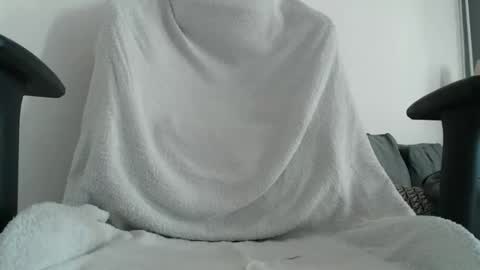 Snapshot of stivglatpik chatting on 11-23-25, 11:54 stivglatpik online show from 11-23-25, 11:54