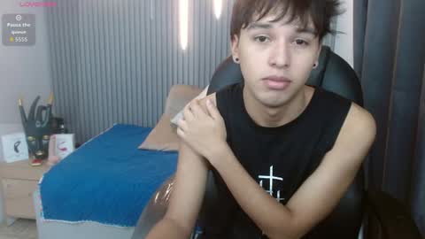 Stiwen online show from 06-09-26, 01:45