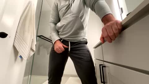 stlhotwifeguy online show from 03-07-26, 06:27