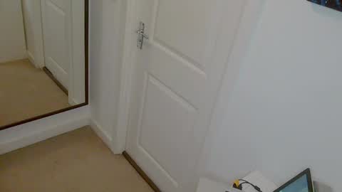 Snapshot of stockings_stockings chatting on 06-07-26, 06:00 stockings_stockings online show from 06-07-26, 06:00