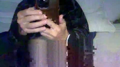 Snapshot of stok3r chatting on 10-31-25, 12:17 edge online show from 10-31-25, 12:17