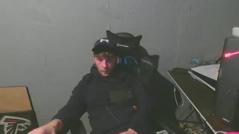 stonedpanda77 online show from 01-04-25, 03:40