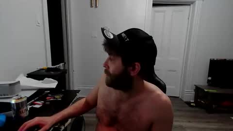 Snapshot of stonedpanda77 chatting on 01-19-26, 03:32 stonedpanda77 online show from 01-19-26, 03:32