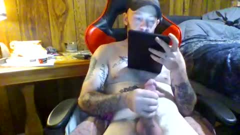 Snapshot of stoner4lyfe420 chatting on 06-07-26, 03:38 stoner4lyfe420 online show from 06-07-26, 03:38