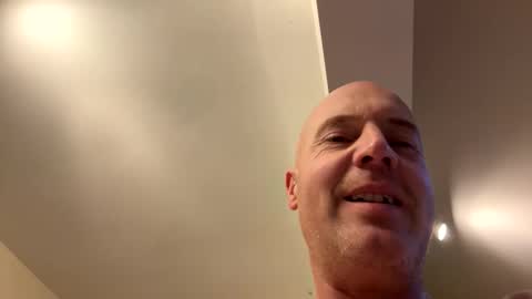 Stoodley22 online show from 12-14-25, 03:28