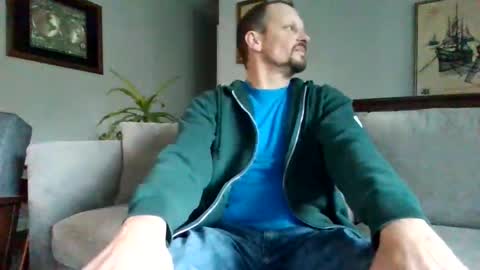 LifestyleMan313 online show from 10-24-25, 08:49