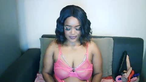 Snapshot of stormie955 chatting on 12-18-24, 02:53 stormie955 online show from 12-18-24, 02:53