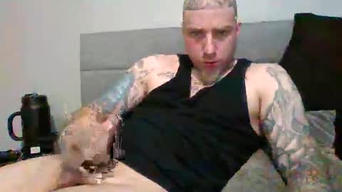Snapshot of storminak93 chatting on 05-25-26, 05:19 storminak93 online show from 05-25-26, 05:19