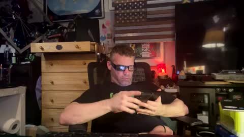 Str8 online show from 04-16-26, 06:09