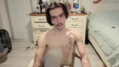 str8whiteboy21 online show from 12-04-25, 08:39