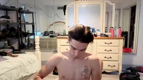 str8whiteboy21 online show from 05-20-26, 01:39