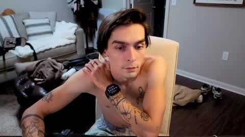 str8whiteboy21 online show from 06-08-26, 04:02