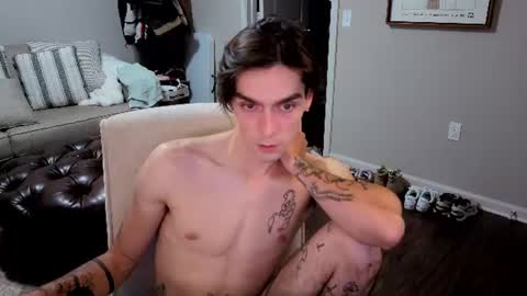 str8whiteboy21 online show from 06-09-26, 05:52